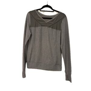 Lululemon‎ Long Sleeve V-Neck Top Size 8 Grey Mesh